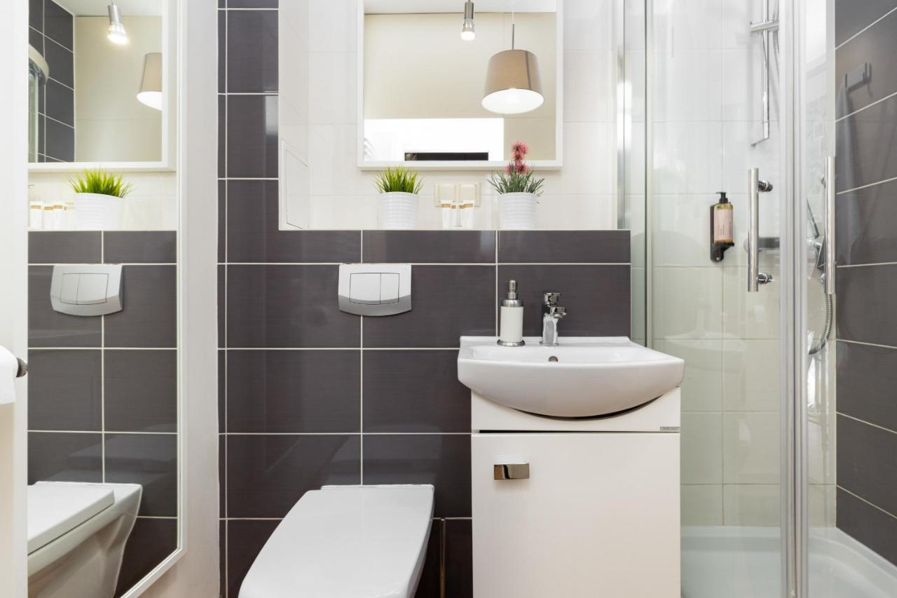 Apartment Warsaw Hoza By Noclegi Renters Luaran gambar